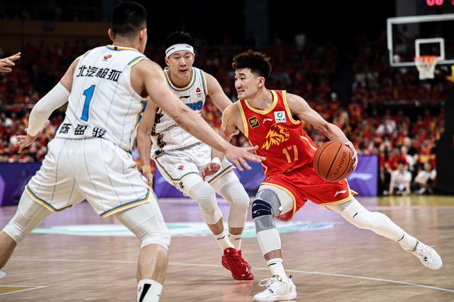 让人期待的中国职业篮球联赛