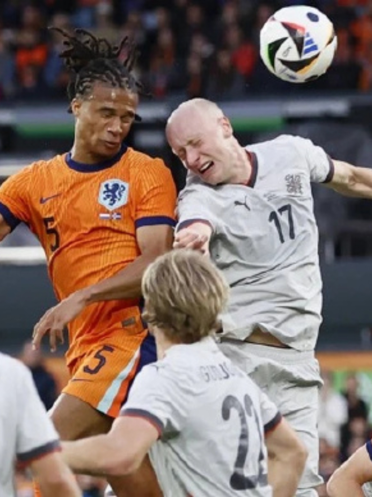 加拿大队将赴荷兰参加友谊赛 加拿大队将赴荷兰参加友谊赛