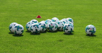 B体育网页版登录入口-恩菲尔德多线作战阵容调整，保证体能充沛