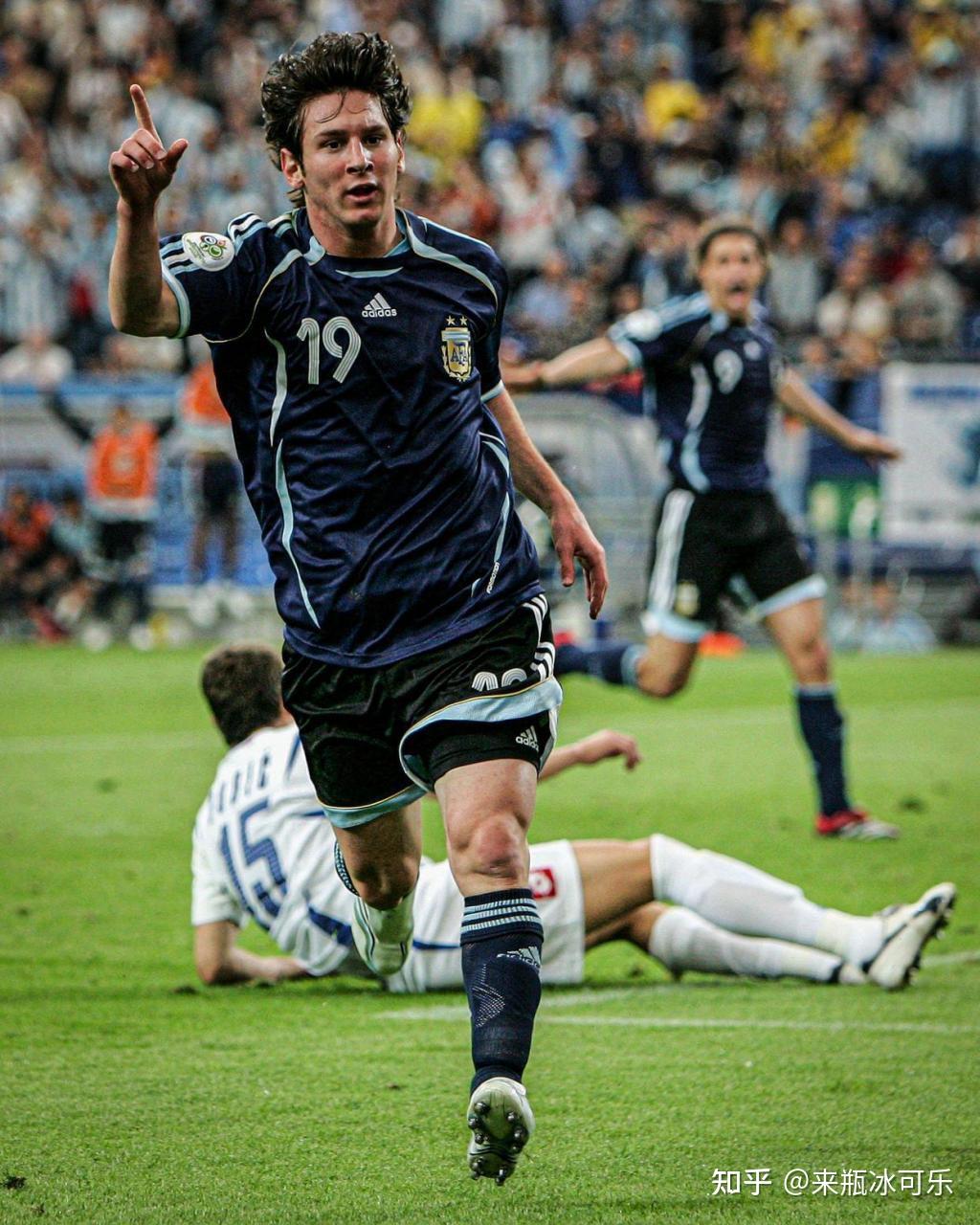 巴塞罗那主场惨遭马洛卡逆转，梅西独造乌龙球