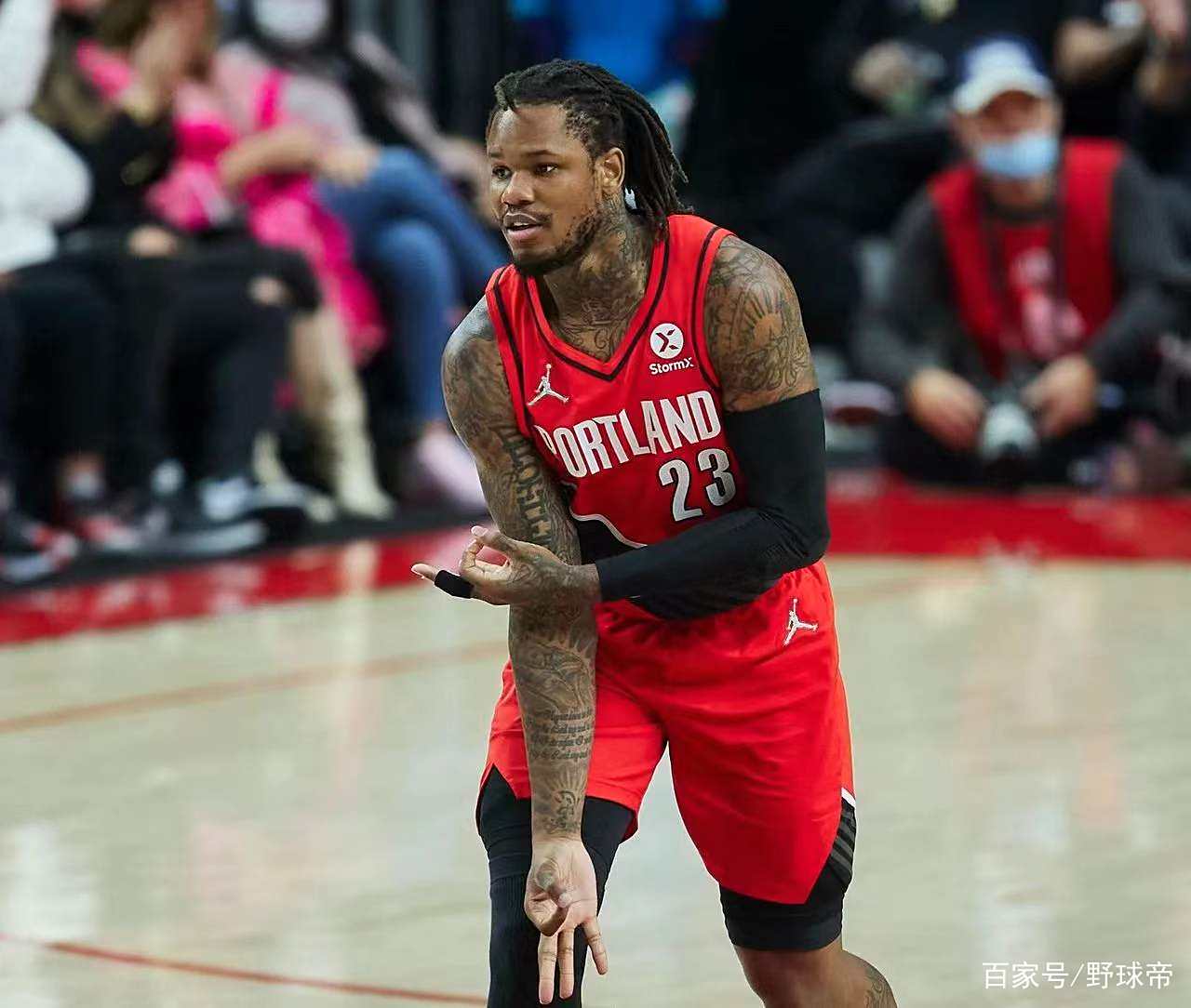 谢周三客场势如破竹,大胜对手继续稳步前进 谢周三客场势如破竹,大胜对手继续稳步前进