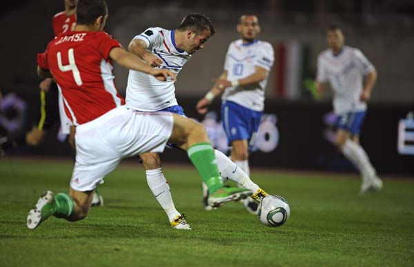 B体育网页版入口-德国险胜乌克兰，欧预赛激战回放